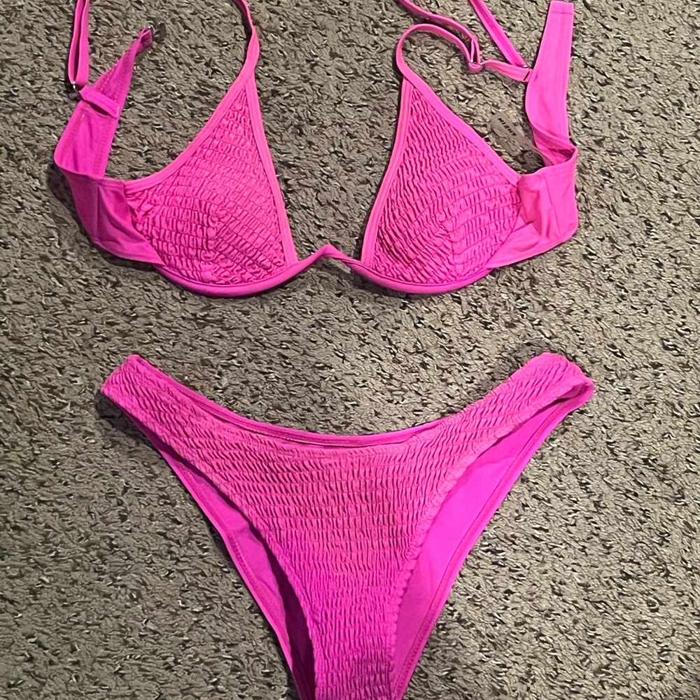 SHEIN Hot Pink Underwire Bikini Set
